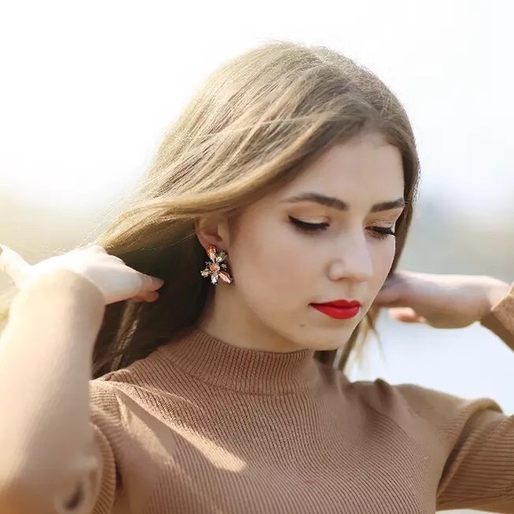 “Lost in Love” (CLOSING CLOSET SALE) - Picture 4 of 6